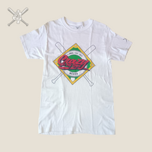Cargar imagen en el visor de la galería, Playera Crazy 5to Aniversario