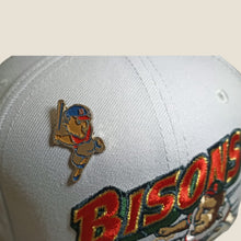 Cargar imagen en el visor de la galería, Pin MiLB Buffalo Bisons
