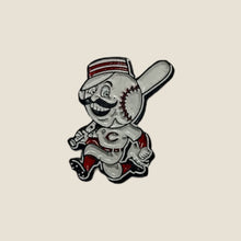 Cargar imagen en el visor de la galería, Pin Mr. Red (Cincinatti Reds)
