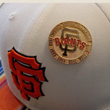 Cargar imagen en el visor de la galería, Pin San Francisco Giants Onlychamps
