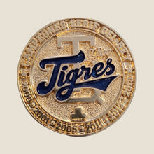 Cargar imagen en el visor de la galería, Pin Tigres de Quintana Roo Onlychamps
