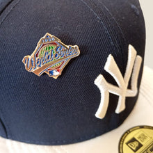 Cargar imagen en el visor de la galería, Pin World Series 1996
