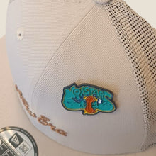 Cargar imagen en el visor de la galería, Pin Monstars Space Jam
