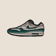 Cargar imagen en el visor de la galería, Pin Air Max 1 Aqua
