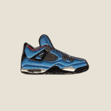 Cargar imagen en el visor de la galería, Pin Jordan Retro 4 Travis Scott
