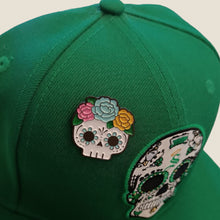 Cargar imagen en el visor de la galería, Pin Calaverita Día De Muertos 2
