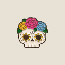 Cargar imagen en el visor de la galería, Pin Calaverita Día De Muertos 1
