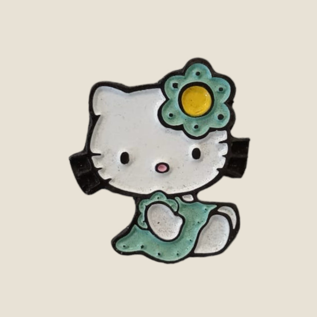 Pin Hello Kitty Flor Verde