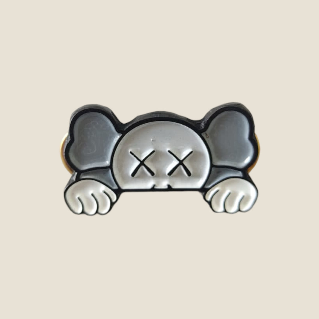 Pin Kaws Peek