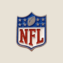 Cargar imagen en el visor de la galería, Pin NFL Logo
