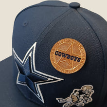 Cargar imagen en el visor de la galería, Pin Onlychamps Dallas Cowboys NFL
