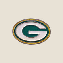 Cargar imagen en el visor de la galería, Pin Green Bay Packers Logo
