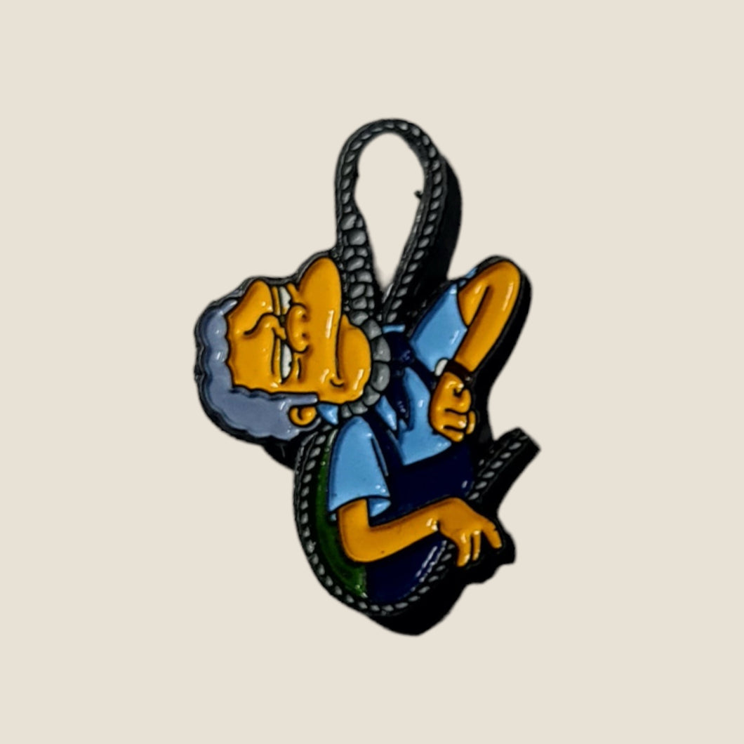 Pin Moe
