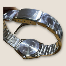 Cargar imagen en el visor de la galería, Reloj Casio Vintage MTP-1302D-9AVVT

