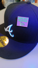 Cargar imagen en el visor de la galería, Pin Addicted To Headwear New Era Script Rosa/Glow In The Dark
