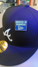 Cargar imagen en el visor de la galería, Pin Addicted To Headwear New Era Azul/Glow In The Dark
