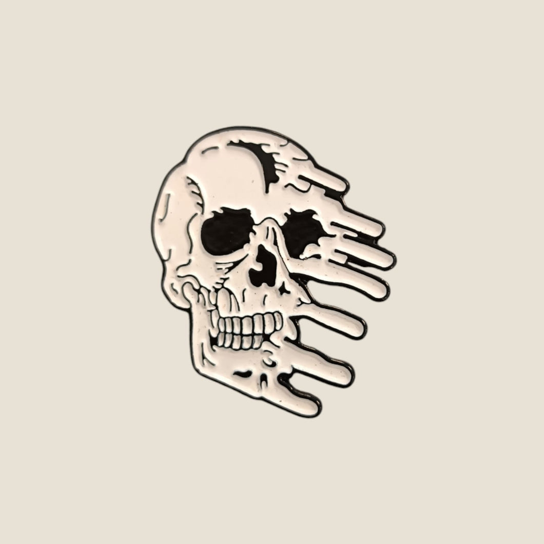 Pin Skull Drip