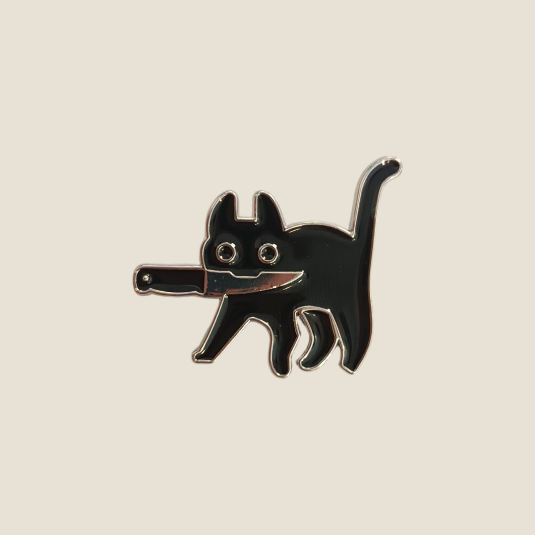 Pin Gatito Cuchillo