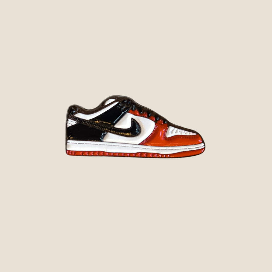 Pin Nike Dunk Low Chicago