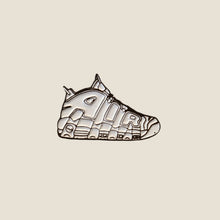 Cargar imagen en el visor de la galería, Pin Air Uptempo Triple White
