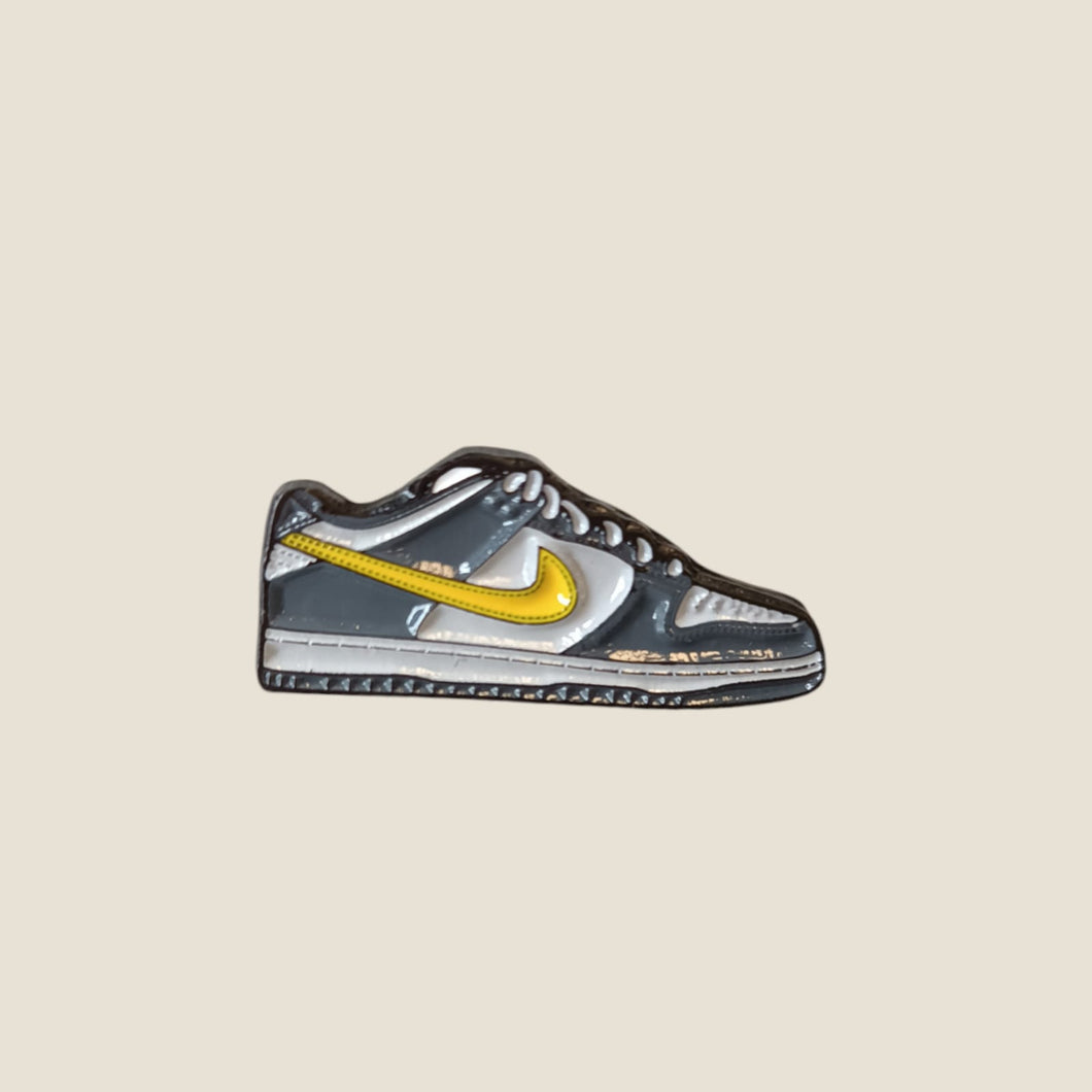 Pin Dunk Low Gris