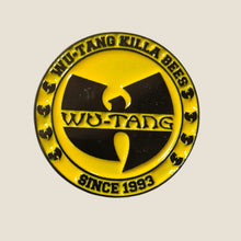 Cargar imagen en el visor de la galería, Pin Wu Tang Killa Bees Black
