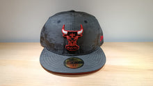 Cargar imagen en el visor de la galería, 59FIFTY Chicago Bulls Digital Camo Reflective
