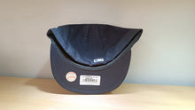 Cargar imagen en el visor de la galería, 19Twenty New York Yankees Centennial
