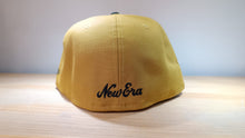 Cargar imagen en el visor de la galería, 59Fifty New Era Jockey 5950 Day
