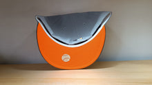 Cargar imagen en el visor de la galería, 59Fifty Chicago Cubs Orange/Gray
