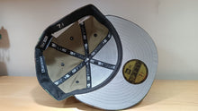 Cargar imagen en el visor de la galería, 59Fifty Supreme Bones Box Logo Camo
