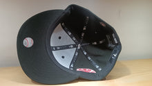 Cargar imagen en el visor de la galería, 59Fifty Chicago Cubs Tokyo Series
