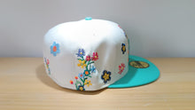 Cargar imagen en el visor de la galería, 59Fifty Boston Red Sox Blooming
