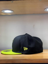Cargar imagen en el visor de la galería, 59Fifty Saraperos de Saltillo Neon 100 años LMB

