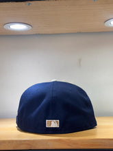 Cargar imagen en el visor de la galería, 59Fifty New York Yankees Canvas
