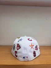 Cargar imagen en el visor de la galería, 59Fifty MLB All Over Blanca
