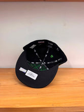 Cargar imagen en el visor de la galería, 59Fifty Boston Red Sox St Patrick Day 2026

