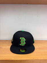 Cargar imagen en el visor de la galería, 59Fifty Boston Red Sox St Patrick Day 2026
