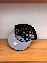 Cargar imagen en el visor de la galería, 59Fifty New York Yankees By Spike Lee Guantes
