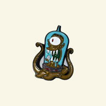 Cargar imagen en el visor de la galería, Pin Kodos El Extraterrestre
