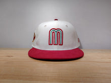 Cargar imagen en el visor de la galería, México M Corduroy Roja 59Fifty
