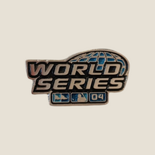 Cargar imagen en el visor de la galería, Pin World Series 2004

