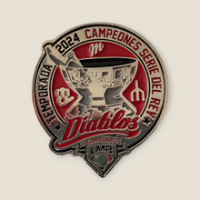 Cargar imagen en el visor de la galería, Pin Diablos Campeón 2024
