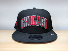 Cargar imagen en el visor de la galería, Gorra Chicago Bulls NBA Statement  Snapback
