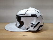 Cargar imagen en el visor de la galería, Gorra 5950 edicion STAR WARS STORM TROOPER
