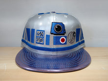 Cargar imagen en el visor de la galería, Gorra 5950 edición STAR WARS R2D2
