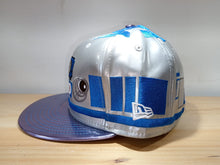 Cargar imagen en el visor de la galería, Gorra 5950 edición STAR WARS R2D2
