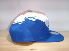 Cargar imagen en el visor de la galería, Gorra KNICKS MITCHELL &amp; NESS snapback
