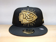 Cargar imagen en el visor de la galería, KANSAS CITY METALLIC SNAPBACK

