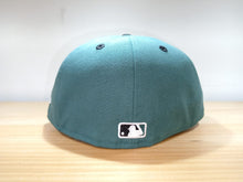 Cargar imagen en el visor de la galería, CHICAGO WHITE SOX PINE BLACK 5950

